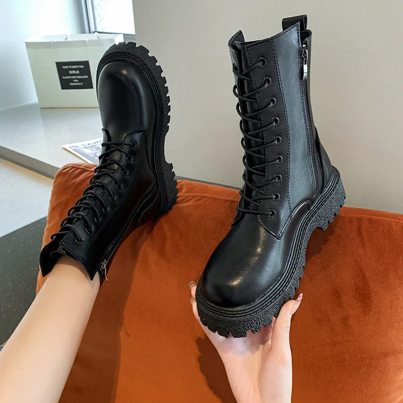 Брендовая женская обувь-женские ботинки с круглым носком на молнии Зимняя обувь на плоской подошве модная модель 2021 года на осень-зиму до щи...
Брендовая женская обувь-женские ботинки с круглым носком на молнии Зимняя обувь на плоской подошве модная модель 2021 года на осень-зиму до щи...