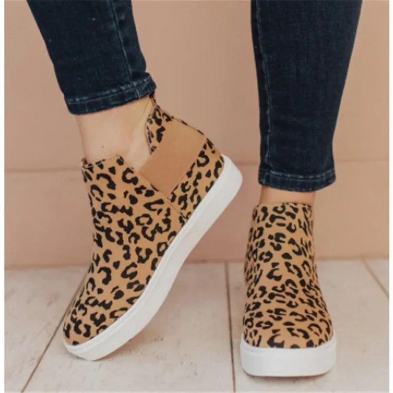 2021 New Women Ankle Boots Autumn Winter canvas flat Platform Ladies Shoes Sleeve Buckle Strap Punk Boots zapatillas mujer
2021 New Women Ankle Boots Autumn Winter canvas flat Platform Ladies Shoes Sleeve Buckle Strap Punk Boots zapatillas mujer