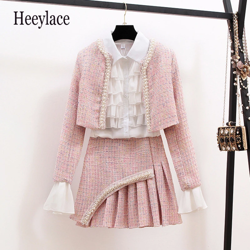 Autumn Winter korean 3 Piece Set for women french vintage tweed Coat+ruffles white blouse+pleated mini skirt Three-piece Suits
Autumn Winter korean 3 Piece Set for women french vintage tweed Coat+ruffles white blouse+pleated mini skirt Three-piece Suits