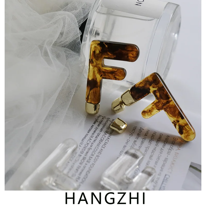 INES New Dual-use Exaggerate Letter Transparent Acrylic Resin Stud Earrings for Fashion Women Girls Party Jewelry HANGZHI 2021
INES New Dual-use Exaggerate Letter Transparent Acrylic Resin Stud Earrings for Fashion Women Girls Party Jewelry HANGZHI 2021