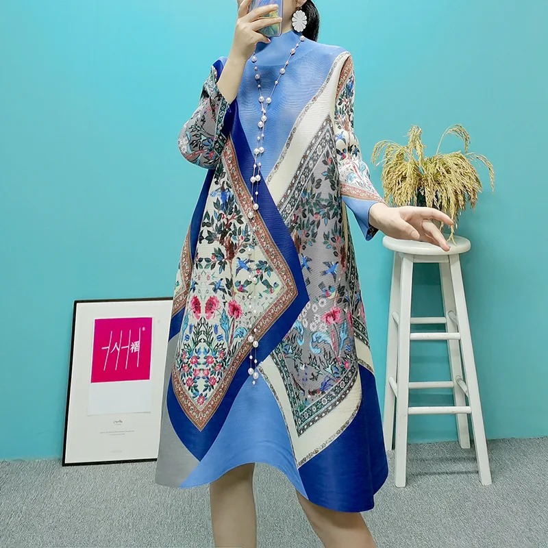 Women dress 2022 Spring Miyake Pleated Fashion High Street Loose Large Size Turtleneck 3/4 Sleeve Folds A-LINE Mid-Calf Dresses
Women dress 2022 Spring Miyake Pleated Fashion High Street Loose Large Size Turtleneck 3/4 Sleeve Folds A-LINE Mid-Calf Dresses
