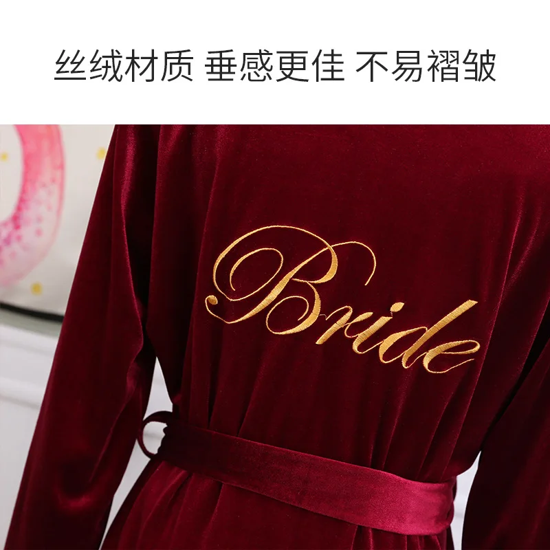 Velvet Embroidery Bride Bridesmaid Wedding Robe Gown Casual Nightgown Kimono Bathrobe Women Nightgown Sexy Sleepwear Negligee
Velvet Embroidery Bride Bridesmaid Wedding Robe Gown Casual Nightgown Kimono Bathrobe Women Nightgown Sexy Sleepwear Negligee