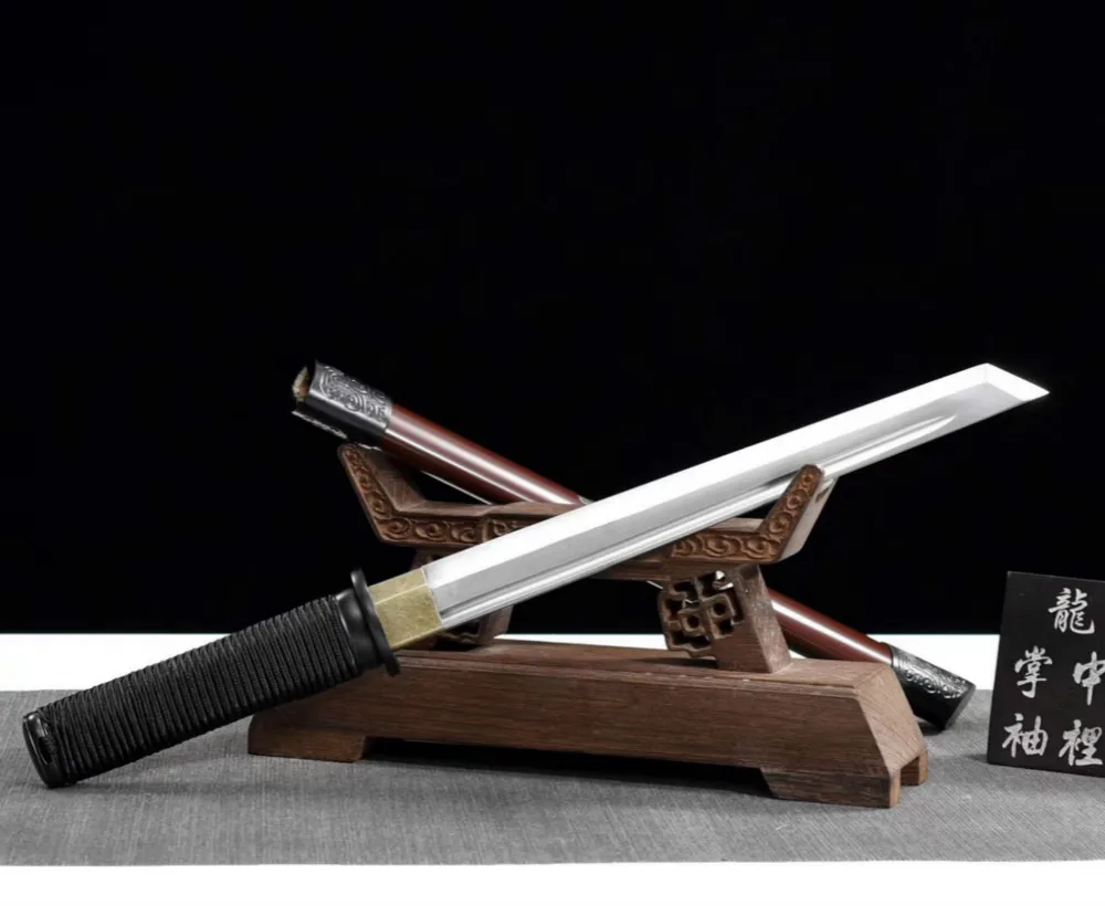 Longnv short knife hand forged short straight knife home decoration exorcism outdoor defense Taidao ready to fight
Longnv short knife hand forged short straight knife home decoration exorcism outdoor defense Taidao ready to fight