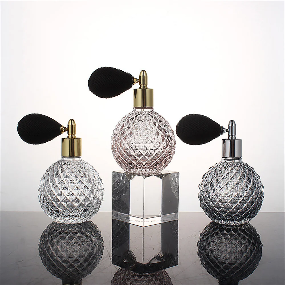 100ml Vintage Crystal Perfume Bottle Spray Atomizer Refillable Glass Bottle Lady Gift
100ml Vintage Crystal Perfume Bottle Spray Atomizer Refillable Glass Bottle Lady Gift
