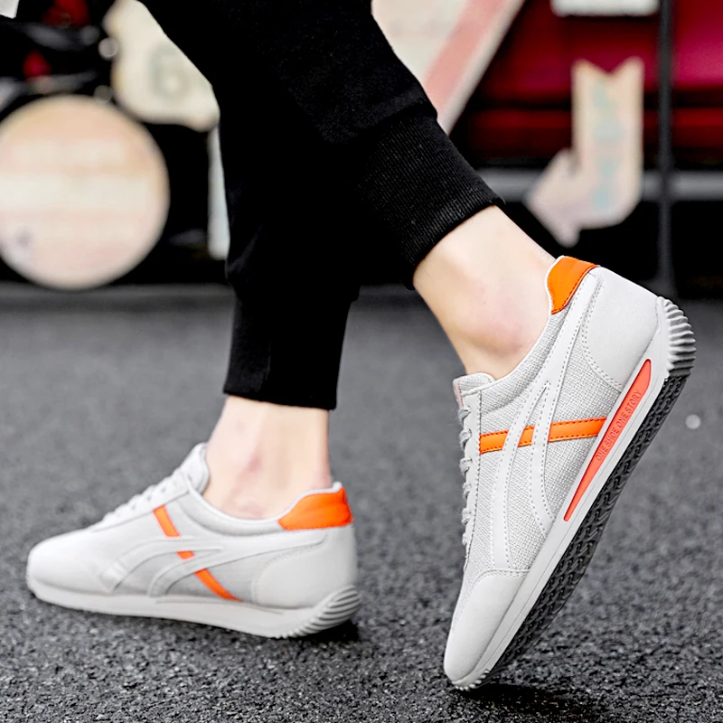 2020 spring and autumn new men's shoes Korean trend canvas casual tide shoes men's wild fashion sneakers men
2020 spring and autumn new men's shoes Korean trend canvas casual tide shoes men's wild fashion sneakers men