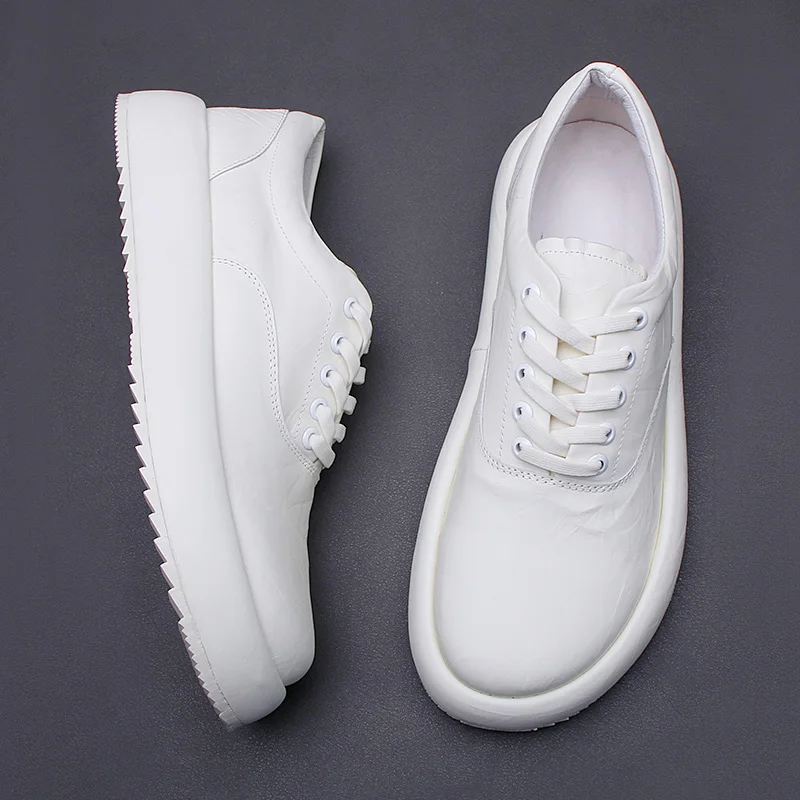 Europe station men's leather casual shoes fall 2021 new breathable upper soft soles fashion comfortable white single shoes
Europe station men's leather casual shoes fall 2021 new breathable upper soft soles fashion comfortable white single shoes