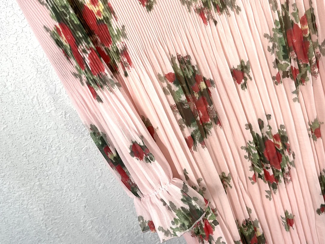 New Ladies Fashion 2021 Long Sleeve Stand Collar Pleated Printed Dress 0313
New Ladies Fashion 2021 Long Sleeve Stand Collar Pleated Printed Dress 0313