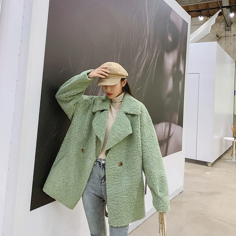 2020 autumn and winter new sheep shearing ladies fur coat lamb wool suit collar mid-length casual temperament women's fur coat
2020 autumn and winter new sheep shearing ladies fur coat lamb wool suit collar mid-length casual temperament women's fur coat