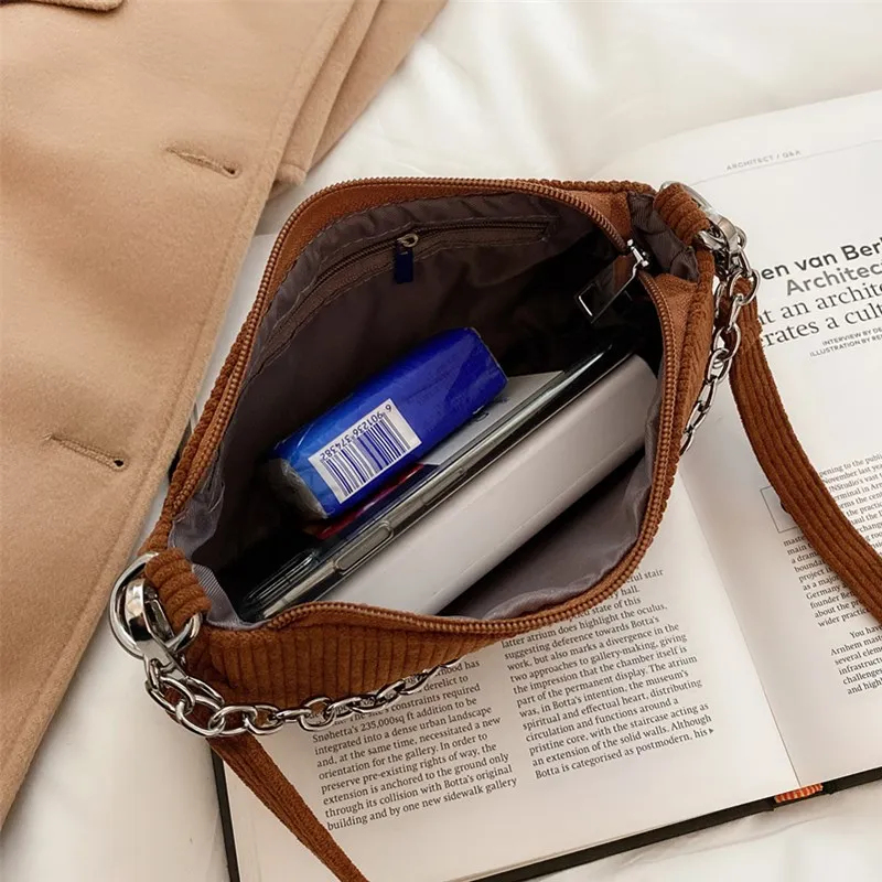 Small Corduroy Shoulder Bag for Women 2021 New Trend Messenger Bag Luxury Brand Chain Design Cross Body Handbag with Coin Wallet
Small Corduroy Shoulder Bag for Women 2021 New Trend Messenger Bag Luxury Brand Chain Design Cross Body Handbag with Coin Wallet