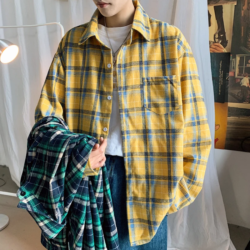 2020 New Men 's Loose Plaid Shirt Casual Student shirts for men Plaid Long Sleeve Shirt Spring And Autumn Matching Male Shirt
2020 New Men 's Loose Plaid Shirt Casual Student shirts for men Plaid Long Sleeve Shirt Spring And Autumn Matching Male Shirt
