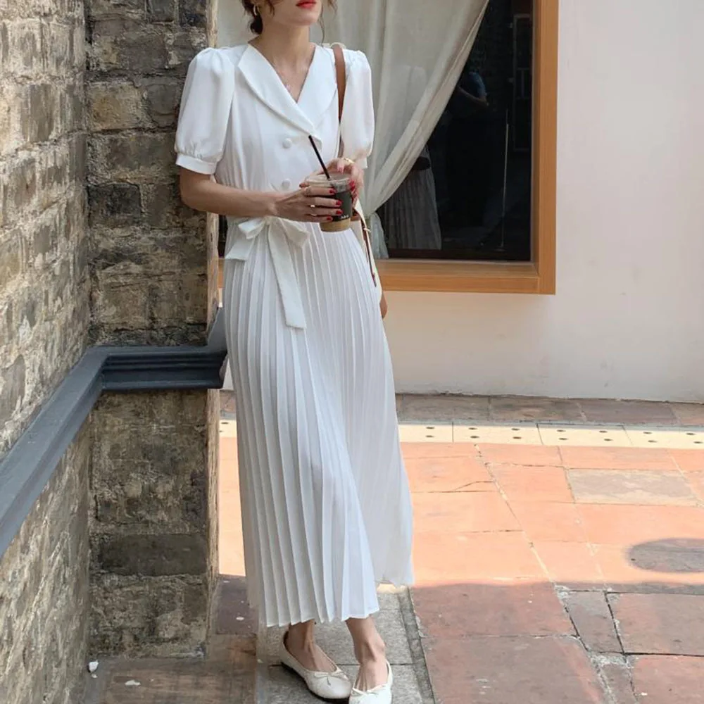 Japanese Style Temperament Elegant Ladies Dress 2021 Summer Casual Solid Color Pleated Suit Collar Lantern Sleeve High Waist
Japanese Style Temperament Elegant Ladies Dress 2021 Summer Casual Solid Color Pleated Suit Collar Lantern Sleeve High Waist