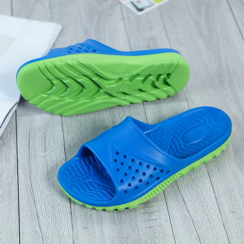 New Arrivals Men's Summer Slippers Breathable Beach Sandals Flip Flops Lightweight Anti-slip Indoor Slippers Men Plus Size 38-49
New Arrivals Men's Summer Slippers Breathable Beach Sandals Flip Flops Lightweight Anti-slip Indoor Slippers Men Plus Size 38-49