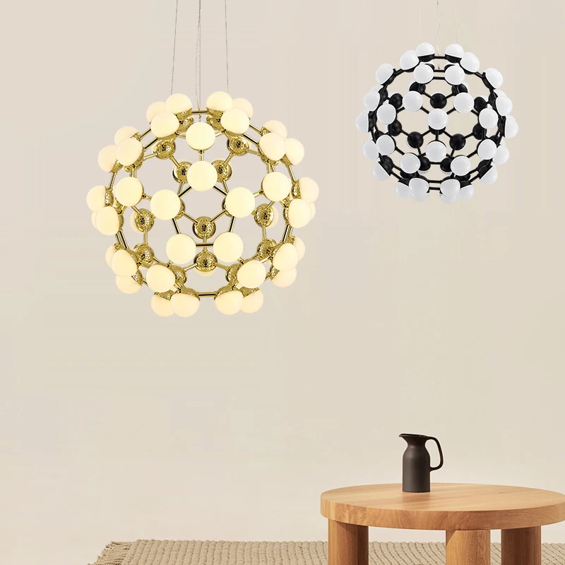 Postmodern aluminum LED pendant lights restaurant lighting living room black / white / gold glass ball Hotel lobby hanging lamp
Postmodern aluminum LED pendant lights restaurant lighting living room black / white / gold glass ball Hotel lobby hanging lamp