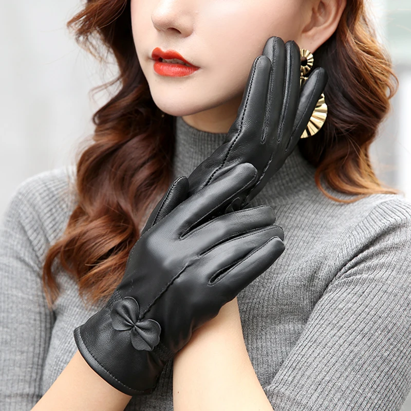 Wholesale 2021 women's genuine leather gloves red sheepskin gloves autumn and winter fashion female windproof gloves
Wholesale 2021 women's genuine leather gloves red sheepskin gloves autumn and winter fashion female windproof gloves