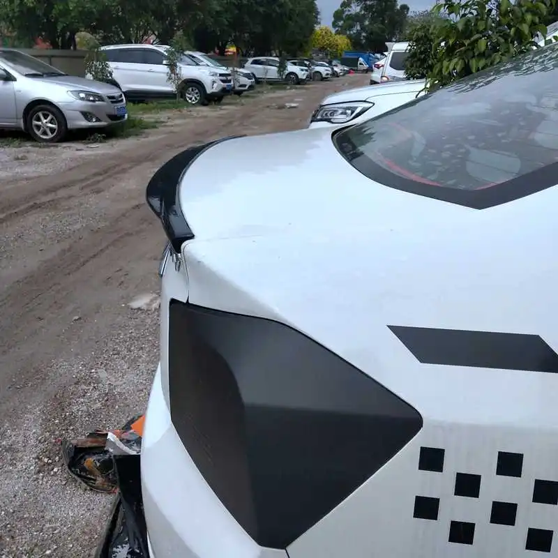 Подходит для классического 09-14 Honda Old Fengfan, Модифицированная специальная неперфорированная краска для выпечки, декоративный хвост
Подходит для классического 09-14 Honda Old Fengfan, Модифицированная специальная неперфорированная краска для выпечки, декоративный хвост