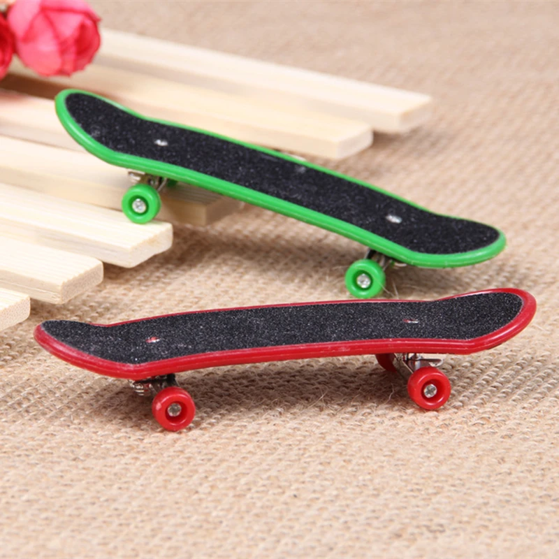 

Finger Skateboard Professional Type Bearing Wheels Skid Pad Maple Mini Skateboard Stent Wheel Fingerboard Toys Finger Bmx