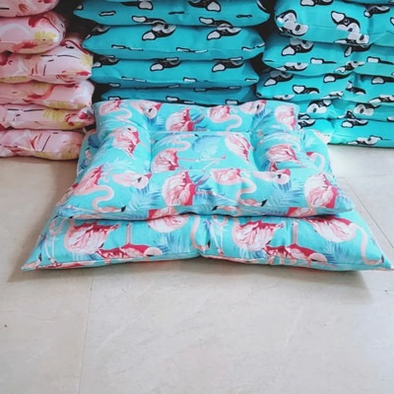 Square Kennel Mat Pet Mat Cute Cat Sleeping Mat Soft Pp Cotton Filling Pet Kennel Size Size Optional Pet Supplies
Square Kennel Mat Pet Mat Cute Cat Sleeping Mat Soft Pp Cotton Filling Pet Kennel Size Size Optional Pet Supplies