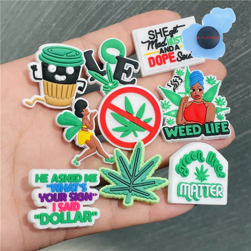 50pcs Wholesale PVC Green Lives Matter Girls Shoes Accessories Garden Shoe Decorations Fit Backpack Croc Jibz Charm
50pcs Wholesale PVC Green Lives Matter Girls Shoes Accessories Garden Shoe Decorations Fit Backpack Croc Jibz Charm