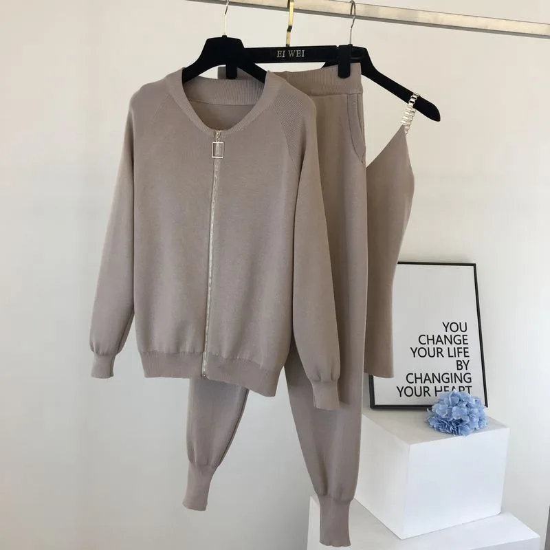 Women Zipper Knitted Cardigans Sweaters + Pants Sets + Vest Woman Fashion Jumpers Trousers 2 PCS Costumes Outfit
Women Zipper Knitted Cardigans Sweaters + Pants Sets + Vest Woman Fashion Jumpers Trousers 2 PCS Costumes Outfit