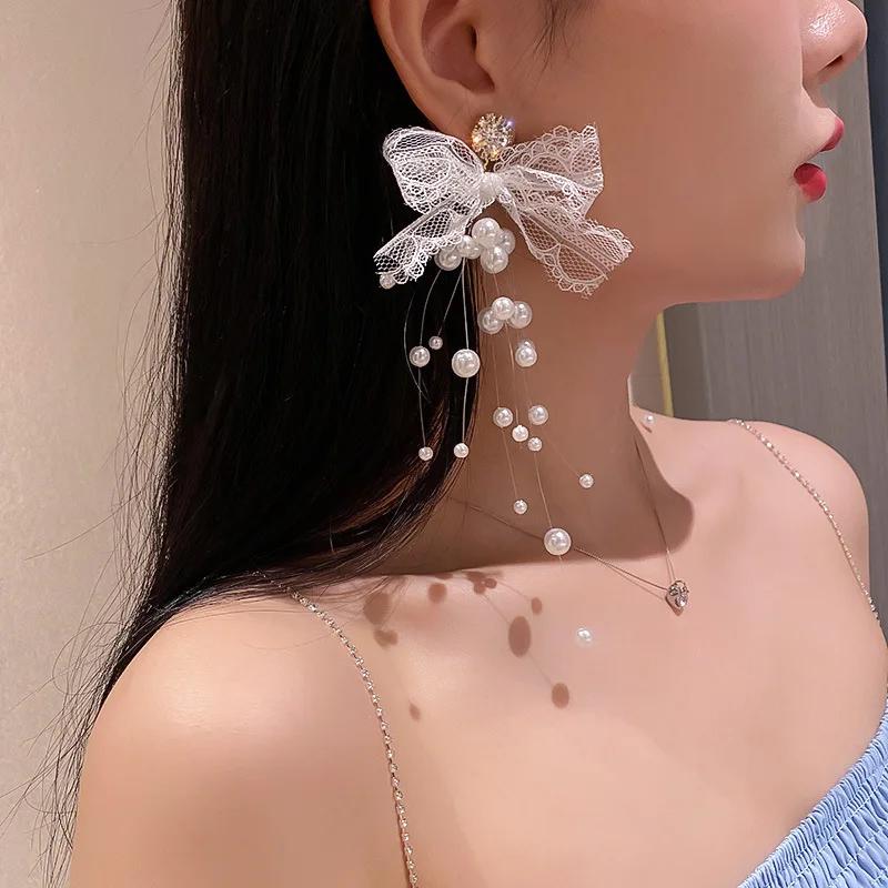 2021 New Personality Trendy Pearl Diamond Lace Bow Earrings Long Earrings Temperament Jewelry Women Gift For Fine Earring Making
2021 New Personality Trendy Pearl Diamond Lace Bow Earrings Long Earrings Temperament Jewelry Women Gift For Fine Earring Making