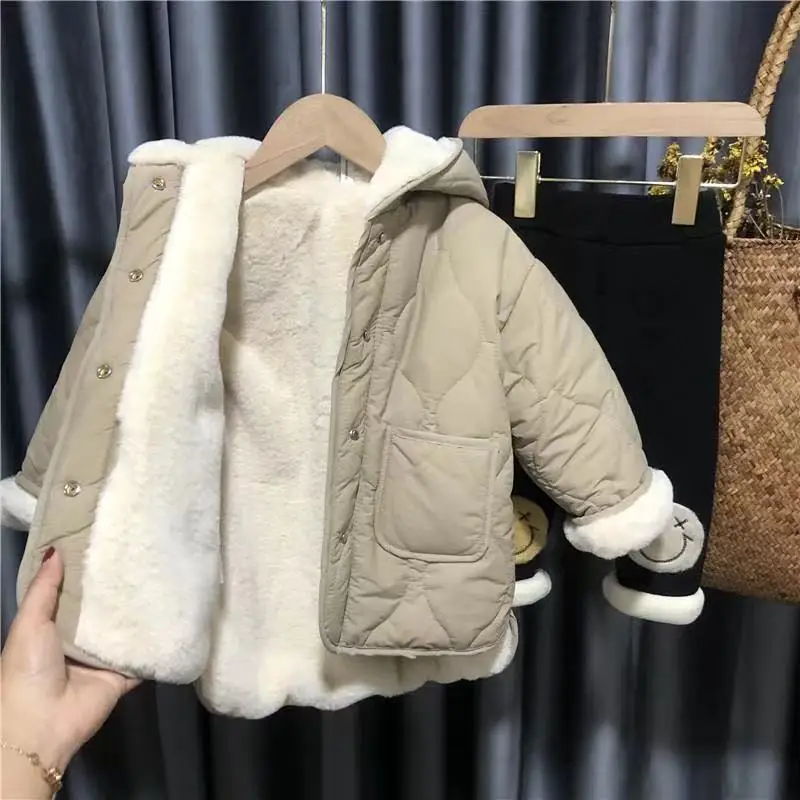 2022 Fashion Girls Baby's Kids Coat Jacket Outwear Warm Plus Velvet Thicken Winter Autumn Outdoor Fleece Children's Clothes
2022 Fashion Girls Baby's Kids Coat Jacket Outwear Warm Plus Velvet Thicken Winter Autumn Outdoor Fleece Children's Clothes