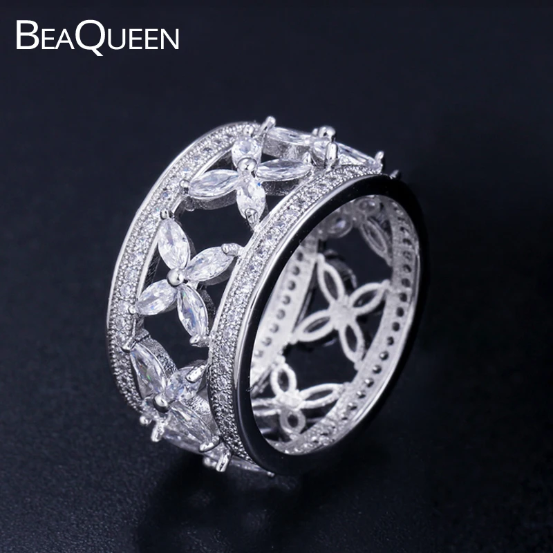 BeaQueen Luxury Cubic Zirconia Stone Big Circle Round Hollow Out Wedding Bands Finger Rings Party Jewelry for Women R053
BeaQueen Luxury Cubic Zirconia Stone Big Circle Round Hollow Out Wedding Bands Finger Rings Party Jewelry for Women R053