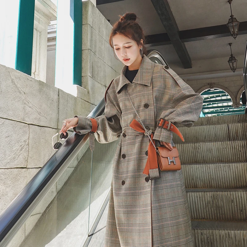 Spring Autumn Ladies Long Winter Coats Quality Elegant Long Plaid Trench Coat Double Breasted With Belt Coat Cloak Windbreaker
Spring Autumn Ladies Long Winter Coats Quality Elegant Long Plaid Trench Coat Double Breasted With Belt Coat Cloak Windbreaker