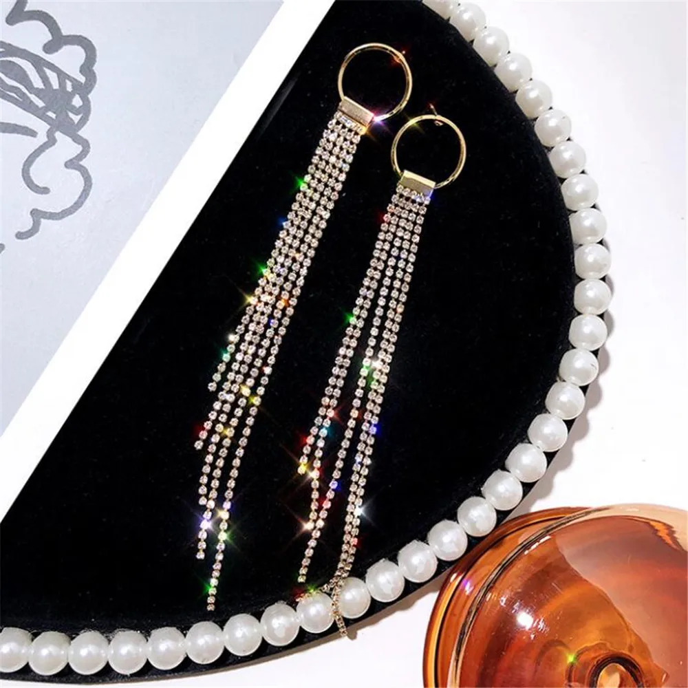 New temperament long tassel shiny zircon earrings exaggerated high-end retro trend fairy net red jewelry female gift wholesale
New temperament long tassel shiny zircon earrings exaggerated high-end retro trend fairy net red jewelry female gift wholesale