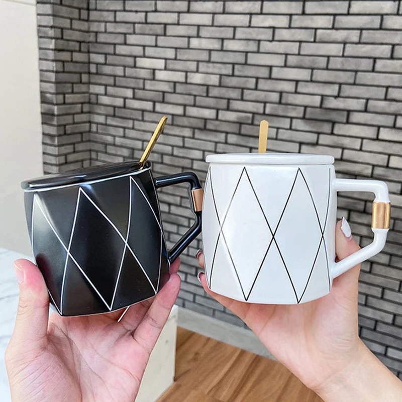Gold Animal Ceramic Mug with Lid and Spoon for Women and Men Nordic Matte Ceramic Coffee Mug Set Birthday Gift
Gold Animal Ceramic Mug with Lid and Spoon for Women and Men Nordic Matte Ceramic Coffee Mug Set Birthday Gift