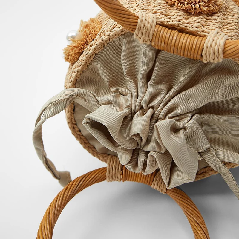 1pc Handmade Weave Pearl Embellished Straw Bag Small Straw Bucket Bags Lady Travel Purses And Handbags
1pc Handmade Weave Pearl Embellished Straw Bag Small Straw Bucket Bags Lady Travel Purses And Handbags
