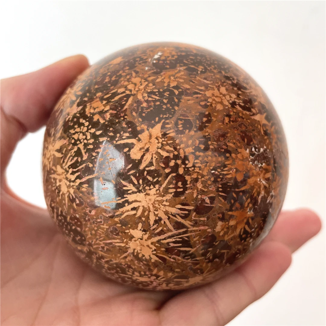 Натуральный астрофиллит, кварцевый кристалл, шар
Натуральный астрофиллит, кварцевый кристалл, шар