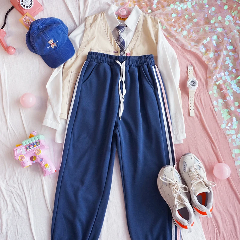 Autumn Winter Striped Pants Student Casual Pants Teen Girls Wild Elastic Waist Small Fresh Vintag Loose Trousers Preppy Style
Autumn Winter Striped Pants Student Casual Pants Teen Girls Wild Elastic Waist Small Fresh Vintag Loose Trousers Preppy Style