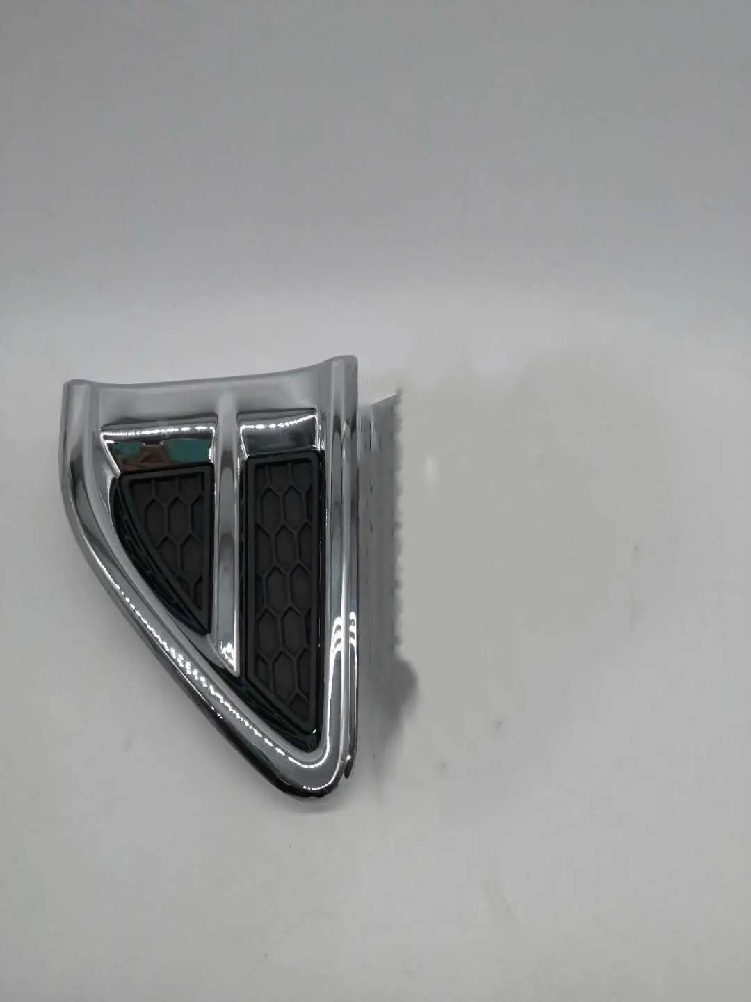 Adapted to Dongfeng DFM God AX7 Front Leave Board Decoration Board Triangle Wife Board Bright Network
Adapted to Dongfeng DFM God AX7 Front Leave Board Decoration Board Triangle Wife Board Bright Network