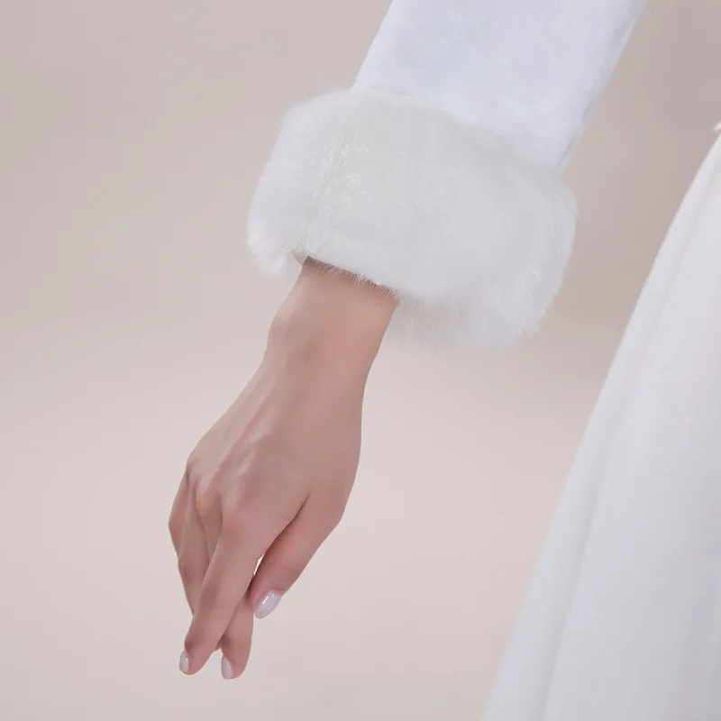 Wedding Jacket Winter Warm White Bridal Wraps Fur Bolero Short Cape Bride Wrap Shawl Wedding Accessories PJ069
Wedding Jacket Winter Warm White Bridal Wraps Fur Bolero Short Cape Bride Wrap Shawl Wedding Accessories PJ069
