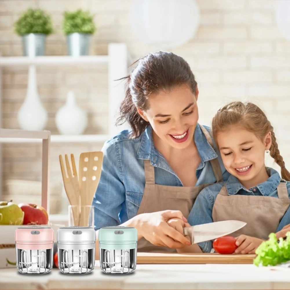 New 100/250ml USB Wireless Electric Garlic Masher Sturdy Press Mincer Vegetable Chili Meat Grinder Food Chopper Kitchen Tool
New 100/250ml USB Wireless Electric Garlic Masher Sturdy Press Mincer Vegetable Chili Meat Grinder Food Chopper Kitchen Tool