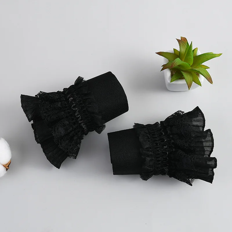 2021 New Fake Flare Sleeves Women Lace Floral Pleated Fake Cuff Ruffles Wrist Warmer Solid Color Detachable Fake Sleeves
2021 New Fake Flare Sleeves Women Lace Floral Pleated Fake Cuff Ruffles Wrist Warmer Solid Color Detachable Fake Sleeves