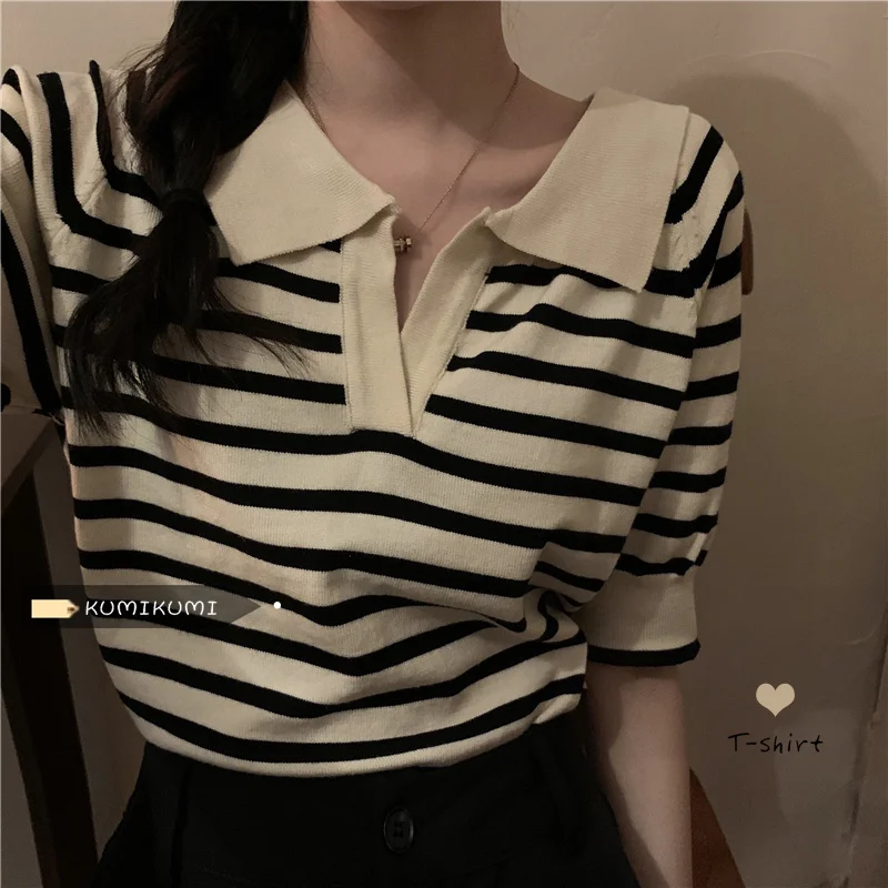 French V-neck Stripe Short Sleeve T-shirt Women's Summer Slim Fit Slim Knit Polo Top Fashion
French V-neck Stripe Short Sleeve T-shirt Women's Summer Slim Fit Slim Knit Polo Top Fashion