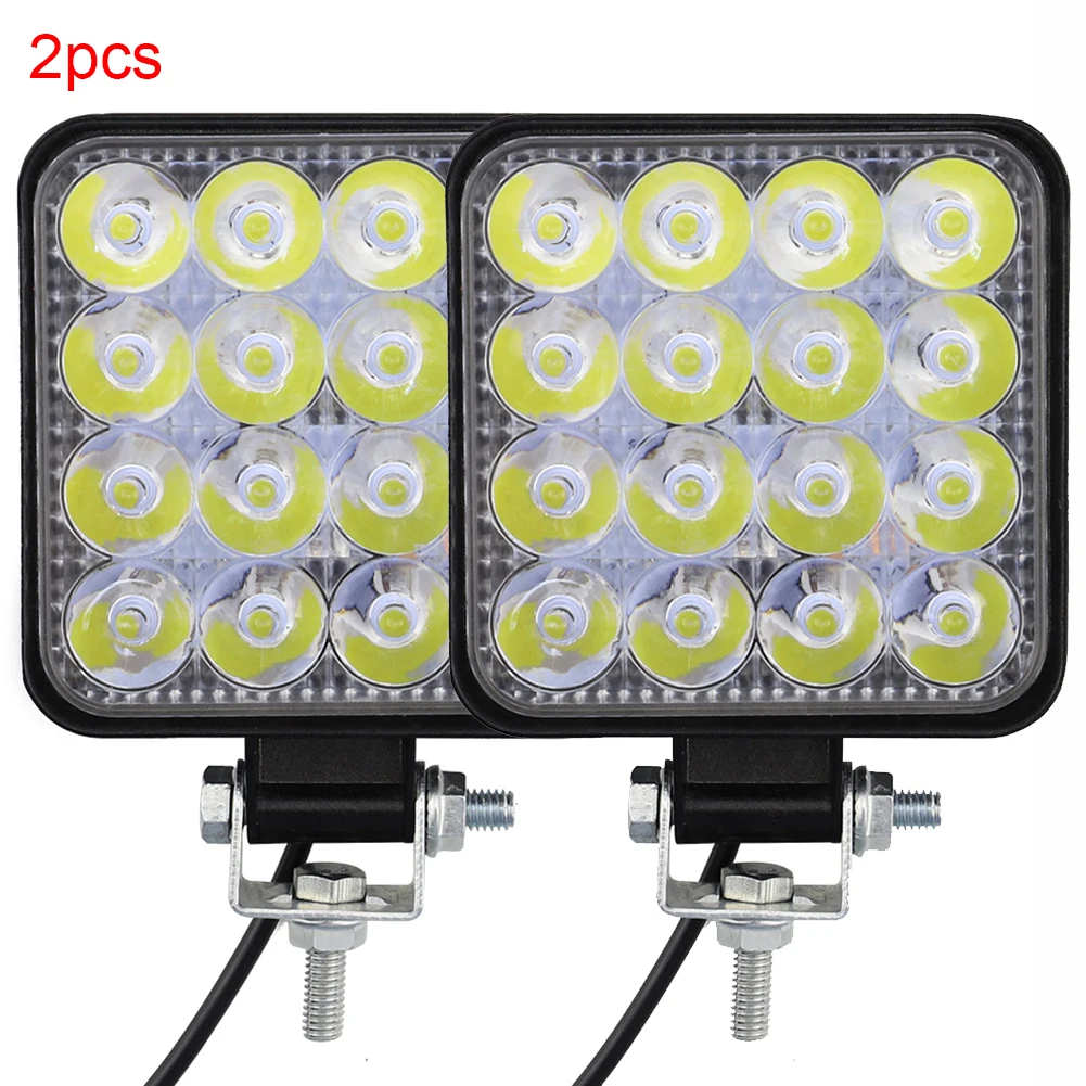 2Pcs 48W Car Work LightsSquare Bright LED Spotlight Car SUV Truck Driving Fog Lamp For Car Repairing Camping Hiking
2Pcs 48W Car Work LightsSquare Bright LED Spotlight Car SUV Truck Driving Fog Lamp For Car Repairing Camping Hiking