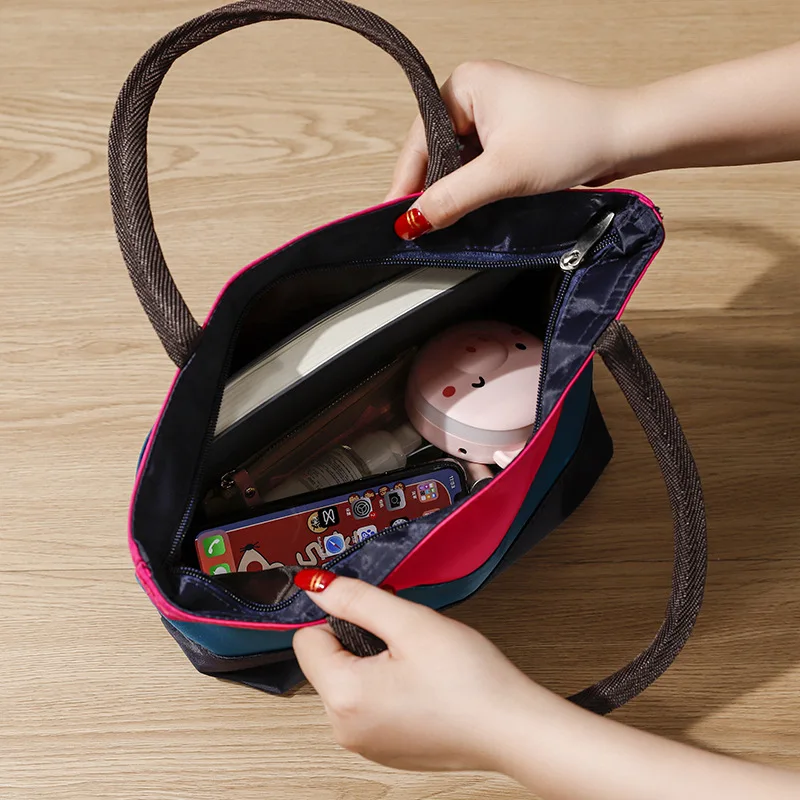 Foldable Zipper Shopping Bag Reusable Tote Pouch Women Travel Storag Strip Handbag Canvas Cloth Shopping Bags
Foldable Zipper Shopping Bag Reusable Tote Pouch Women Travel Storag Strip Handbag Canvas Cloth Shopping Bags