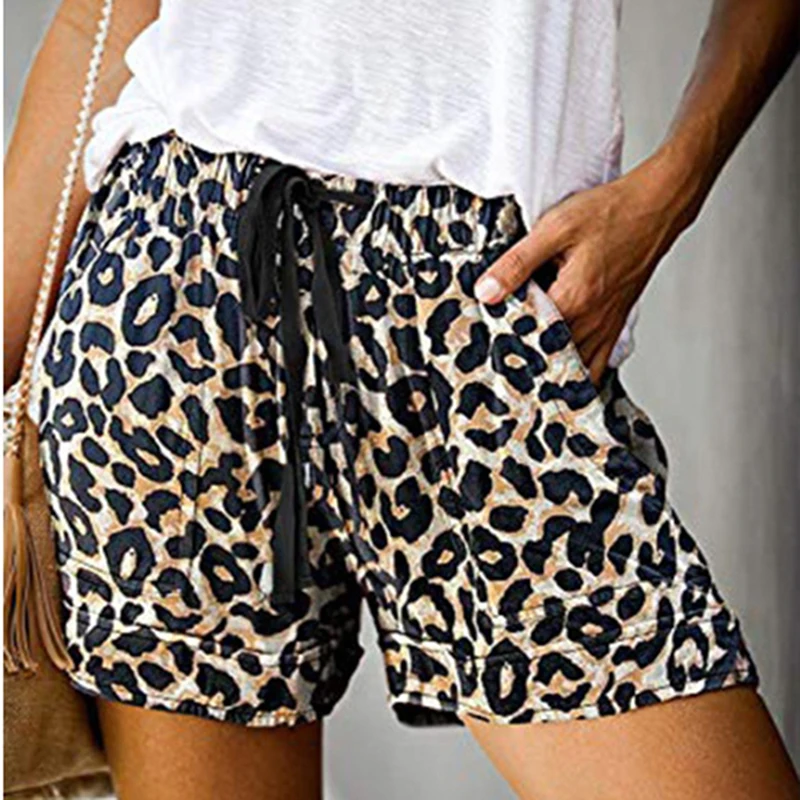 Summer Women's Shorts 2021 New Leopard Print Beach High Waist Straight Tube Shorts Fashion Ladies Casual Plus Size Clothing
Summer Women's Shorts 2021 New Leopard Print Beach High Waist Straight Tube Shorts Fashion Ladies Casual Plus Size Clothing