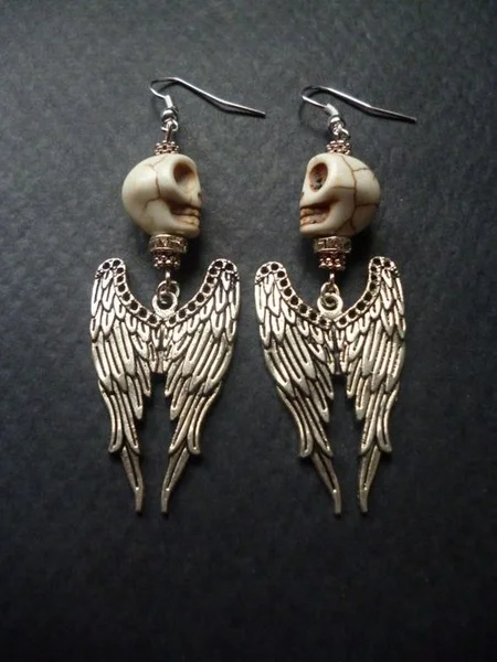 Retro Gothic Style Angel Wing And Coronation Crown Skull Head Drop Earrings,Women Jewelry Halloween Creativity Gift
Retro Gothic Style Angel Wing And Coronation Crown Skull Head Drop Earrings,Women Jewelry Halloween Creativity Gift