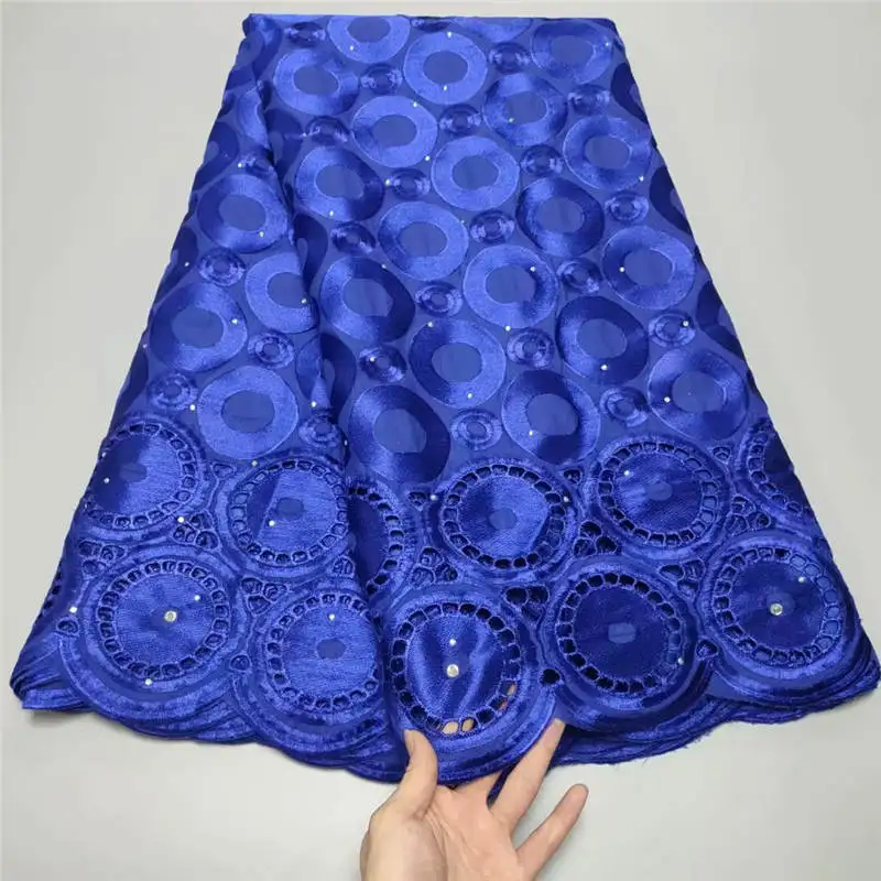 Latest 2021 High Quality African Tulle Lace Fabric Cotton Embroidery Swiss French Pure Prom Dresses Wedding Party 5yard! TY52528
Latest 2021 High Quality African Tulle Lace Fabric Cotton Embroidery Swiss French Pure Prom Dresses Wedding Party 5yard! TY52528
