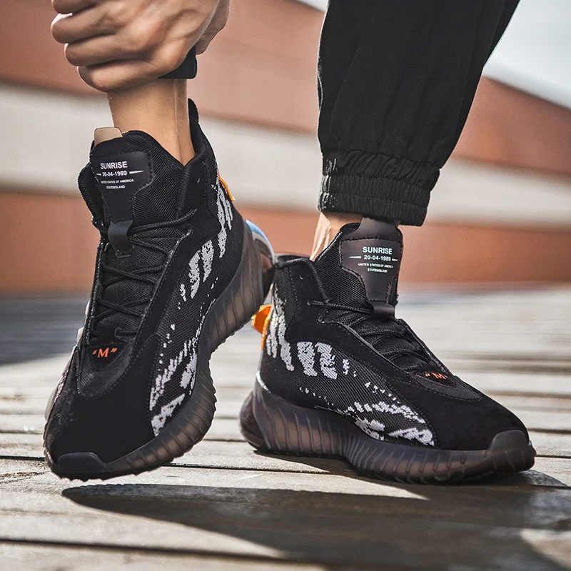 2020 New Luxury Sneakers Men Good Quality Mens Trainers Running Brand Outdoor Sports Shoes Men High Top Gym Shoes For Mens
2020 New Luxury Sneakers Men Good Quality Mens Trainers Running Brand Outdoor Sports Shoes Men High Top Gym Shoes For Mens