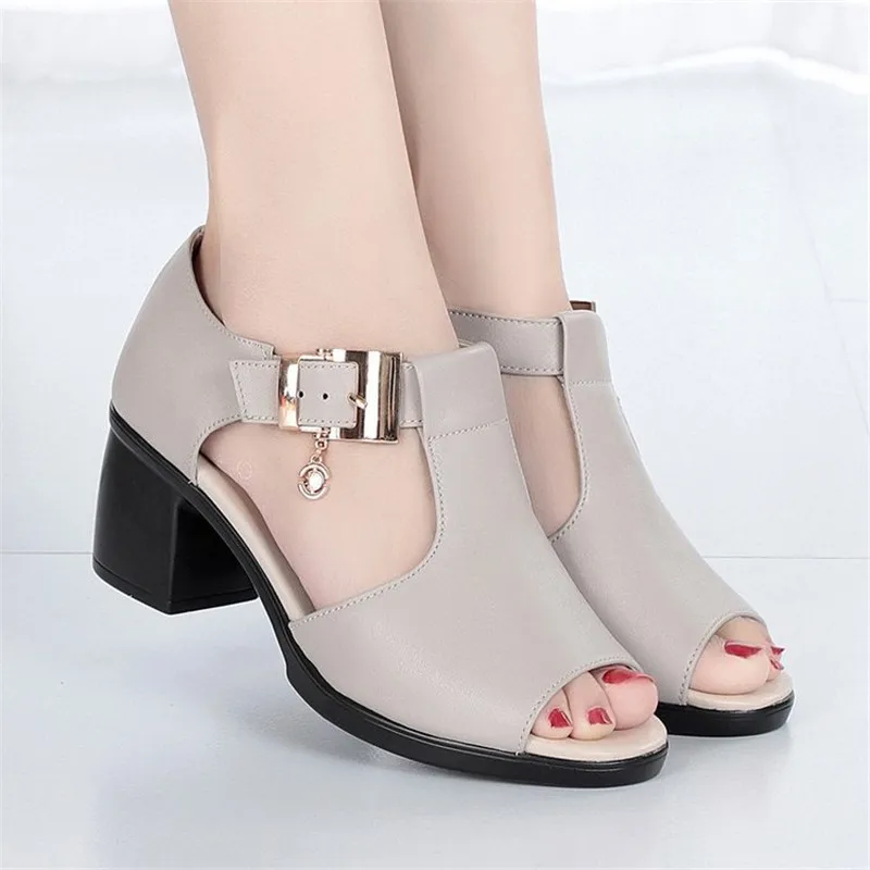 Women Sandals Summer 2021 hing Heel Fashion Sexy Fish Mouth Hollow Roman Sandals Thick With Beaded High Heels Female Sandals
Women Sandals Summer 2021 hing Heel Fashion Sexy Fish Mouth Hollow Roman Sandals Thick With Beaded High Heels Female Sandals