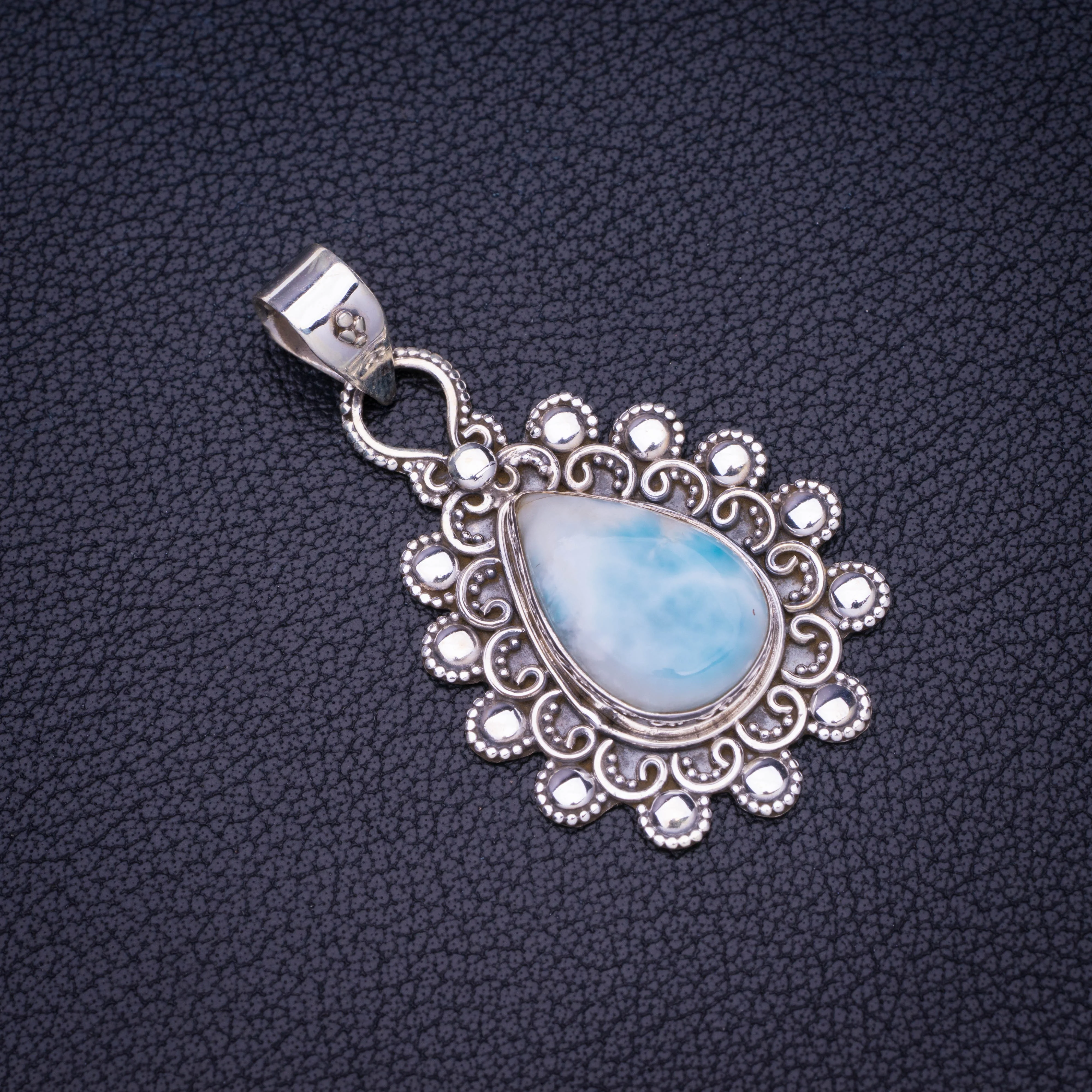 StarGems Natural Caribbean Larimar Handmade 925 Sterling Silver Pendant 1.75" E3640
StarGems Natural Caribbean Larimar Handmade 925 Sterling Silver Pendant 1.75" E3640