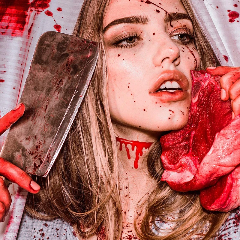 1pc Halloween Decoration Horror Blood Drip Necklace Fake Blood Vampire Choker Costume Necklaces Halloween Party Accessories
1pc Halloween Decoration Horror Blood Drip Necklace Fake Blood Vampire Choker Costume Necklaces Halloween Party Accessories