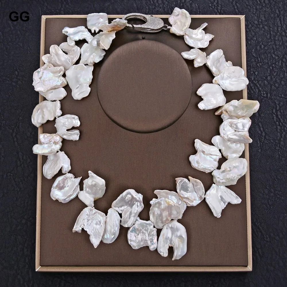 GuaiGuai Jewelry 15x22MM 18'' White Keshi Pearl Necklace
GuaiGuai Jewelry 15x22MM 18'' White Keshi Pearl Necklace