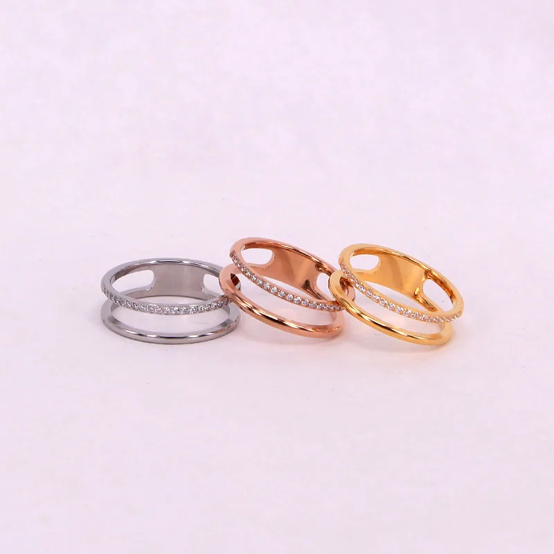 New Hollow Double Layer 21 Micro Diamond Couple Rings Korean Fashion Titanium Steel Gold Plated Index Finger Ring
New Hollow Double Layer 21 Micro Diamond Couple Rings Korean Fashion Titanium Steel Gold Plated Index Finger Ring