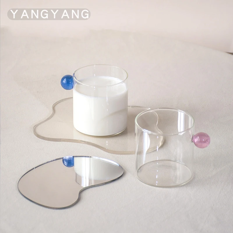 Design Colorful Ear Glass Mug Handmade Simple Wave Coffee Cup for Hot Water Tumbler Gift Drinkware 100ml
Design Colorful Ear Glass Mug Handmade Simple Wave Coffee Cup for Hot Water Tumbler Gift Drinkware 100ml