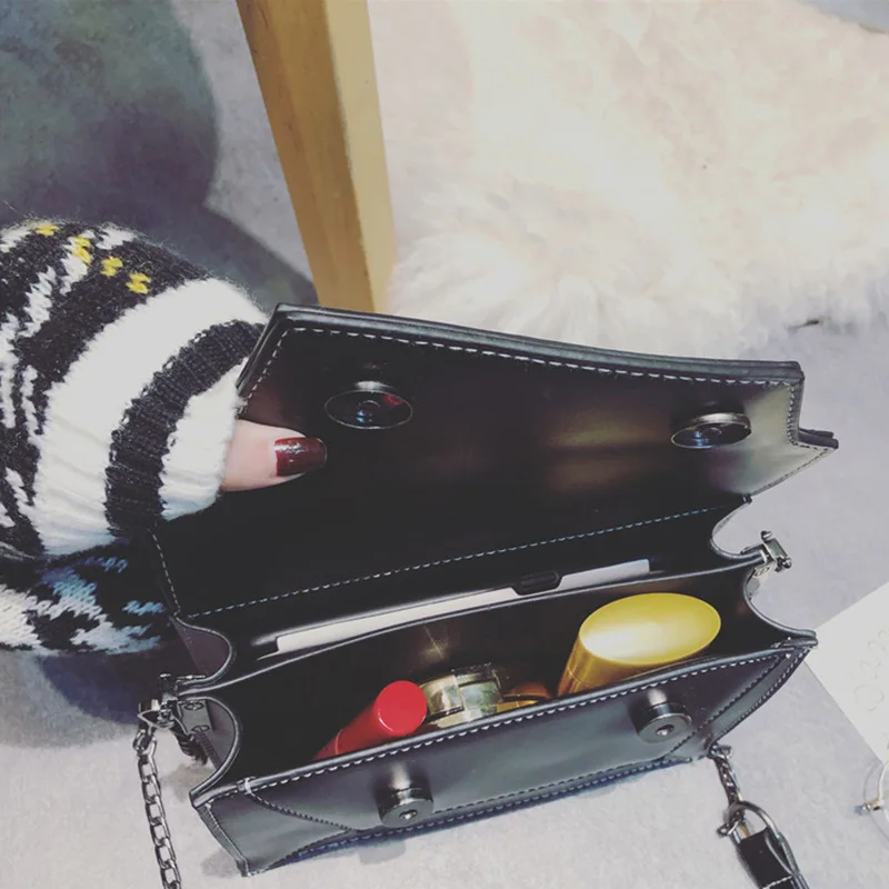 Geometry Women's Bag PU Leather Crossbody Bags For Women 2021 Simple Fashion Chain Shoulder Messenger Bag Lady Small Phone Bags
Geometry Women's Bag PU Leather Crossbody Bags For Women 2021 Simple Fashion Chain Shoulder Messenger Bag Lady Small Phone Bags